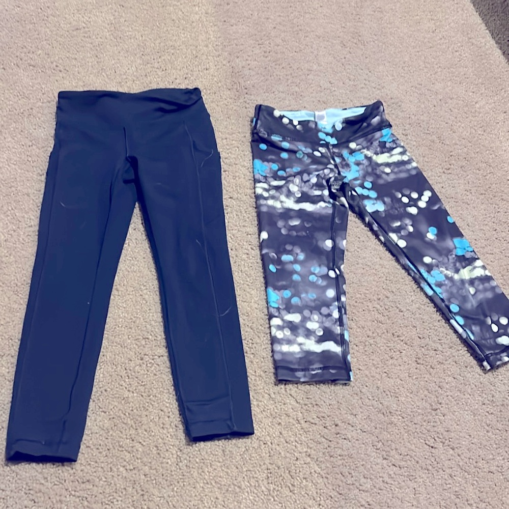 Iviva  girls size 7 leggings